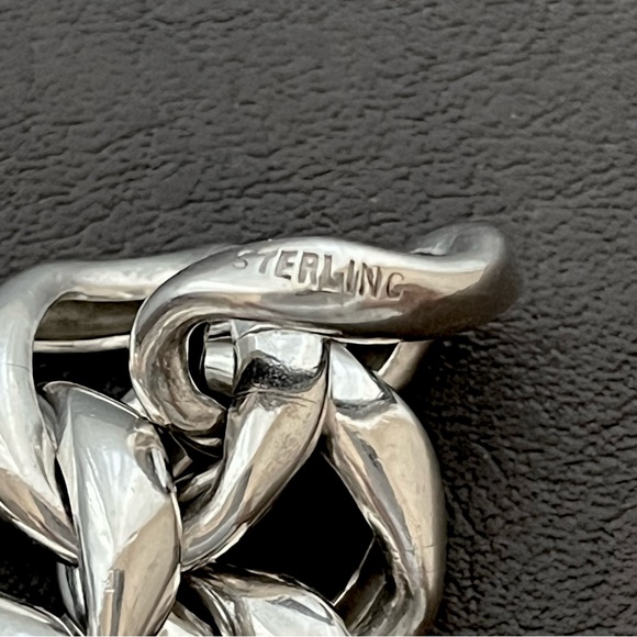 Vintage sterling silver wide Cuban link chain bracelet - Picture 8 of 9